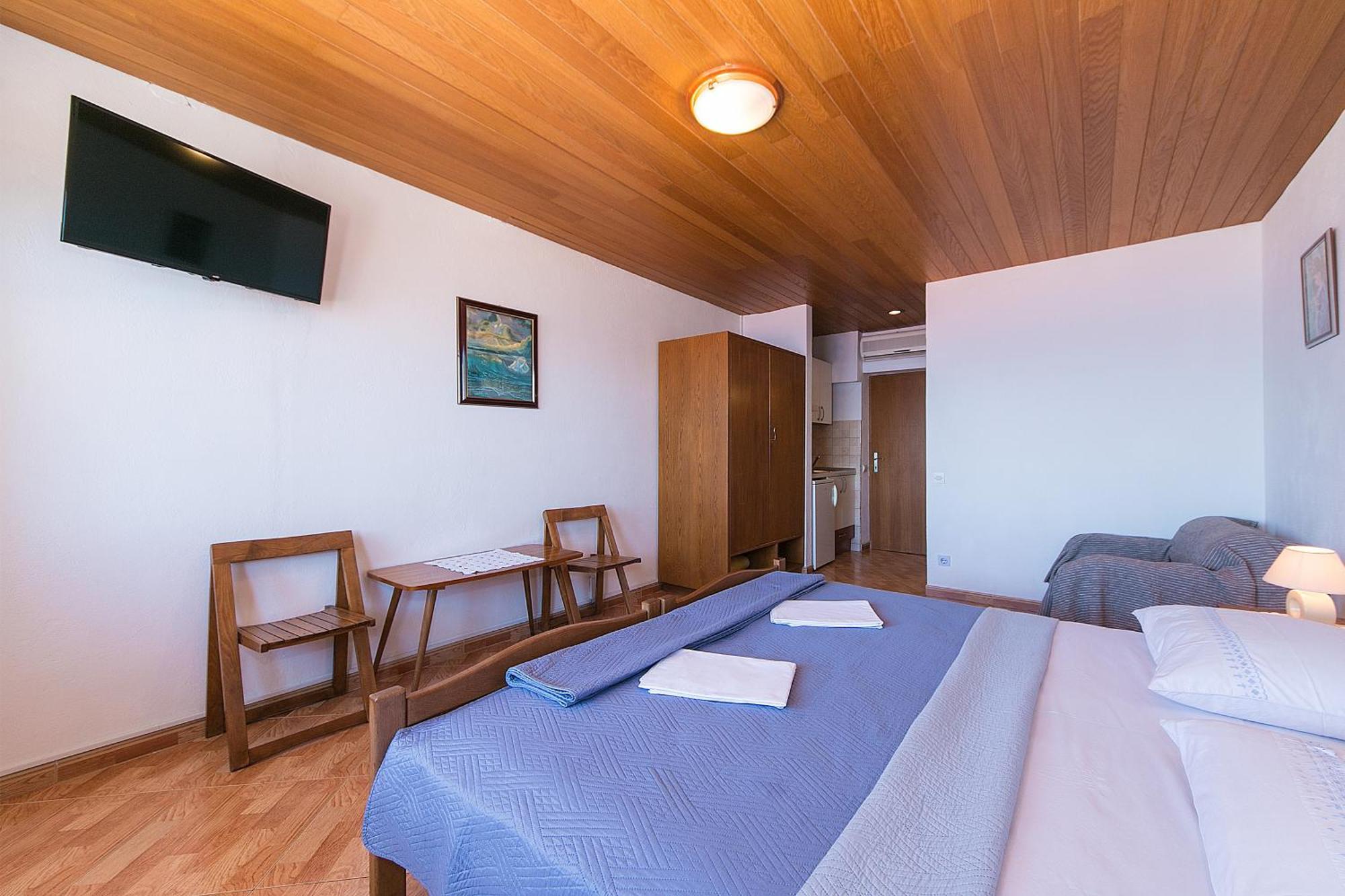 Apartments And Rooms By The Sea Brela, Makarska - 2752 Habitación foto